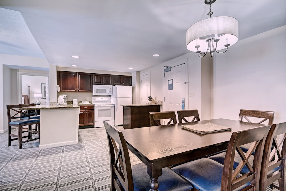 Club Wyndham Old Town Alexandria - photo 40