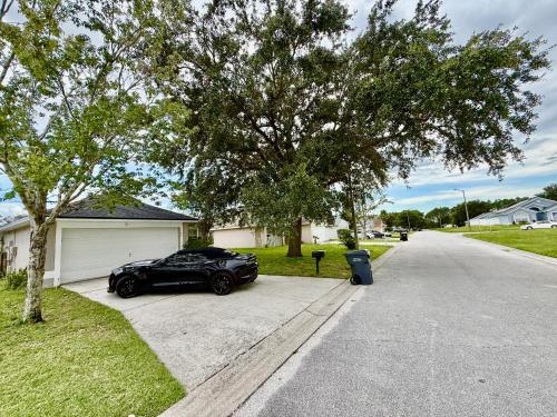 Grand Luxury Pines 3BR Pool Home near Disney Parks — 4-Star Luxury Hotel in Davenport, United States