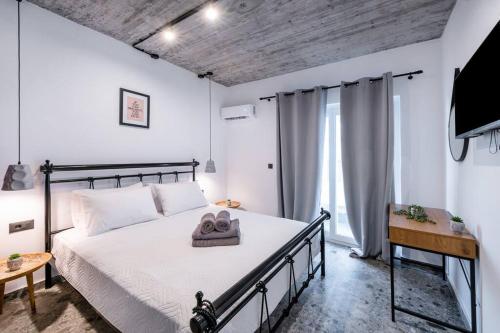 Smart Luxury Apartments #3 — 4-Star Luxury Hotel in Rodos, Greece