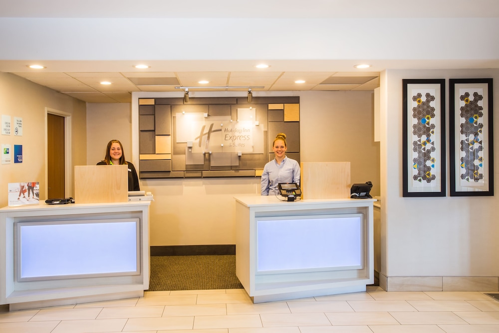 Holiday Inn Express & Suites Cedar City by IHG - photo 46