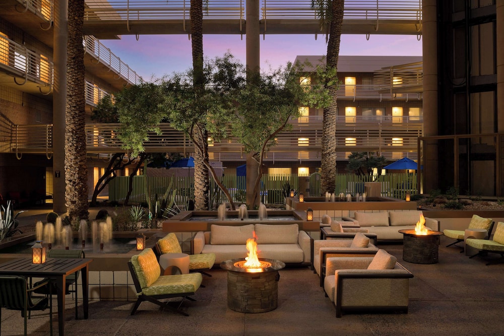 DoubleTree Suites by Hilton Phoenix - photo 69