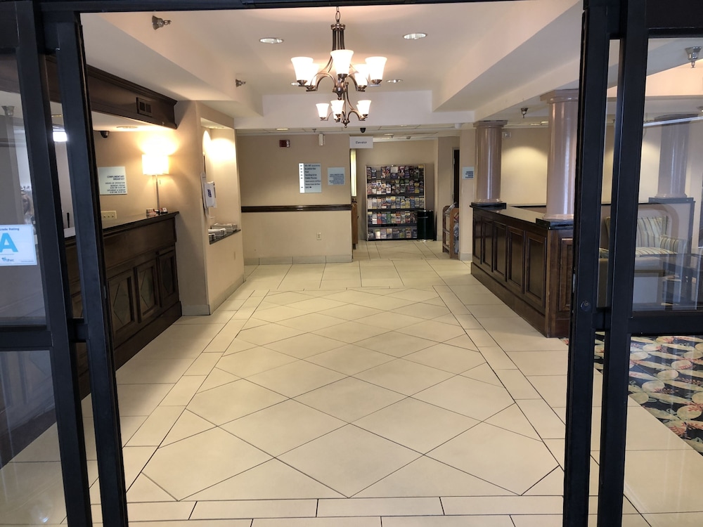 Country Inn & Suites by Radisson Murrells Inlet SC - photo 22