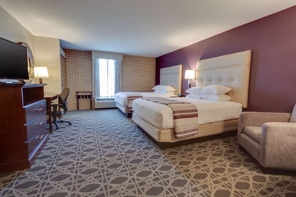 Drury Inn & Suites Hayti Caruthersville - photo 13