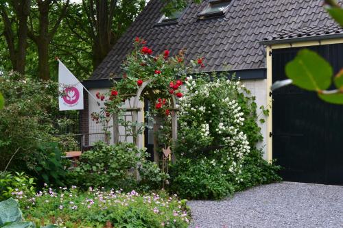 Mourits Hoeve — Woerden — photo 2