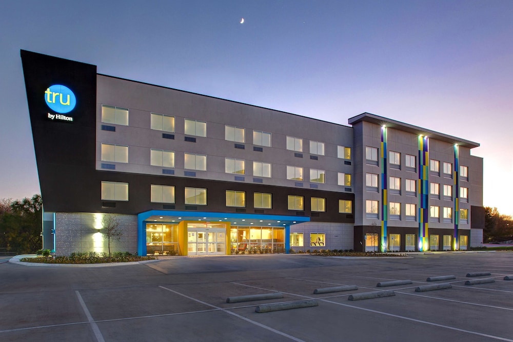 Tru by Hilton Northlake Fort Worth TX - featured photo