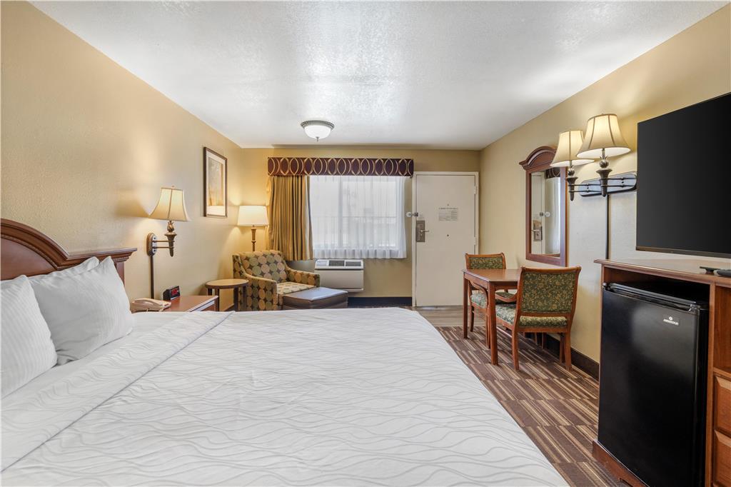 Best Western Desert Winds - photo 11