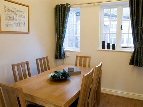Port Sunlight Holiday Cottages — Birkenhead — photo 4