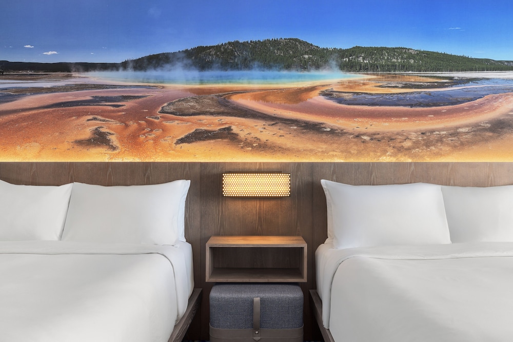 Starlite Yellowstone Tapestry Collection by Hilton - photo 14