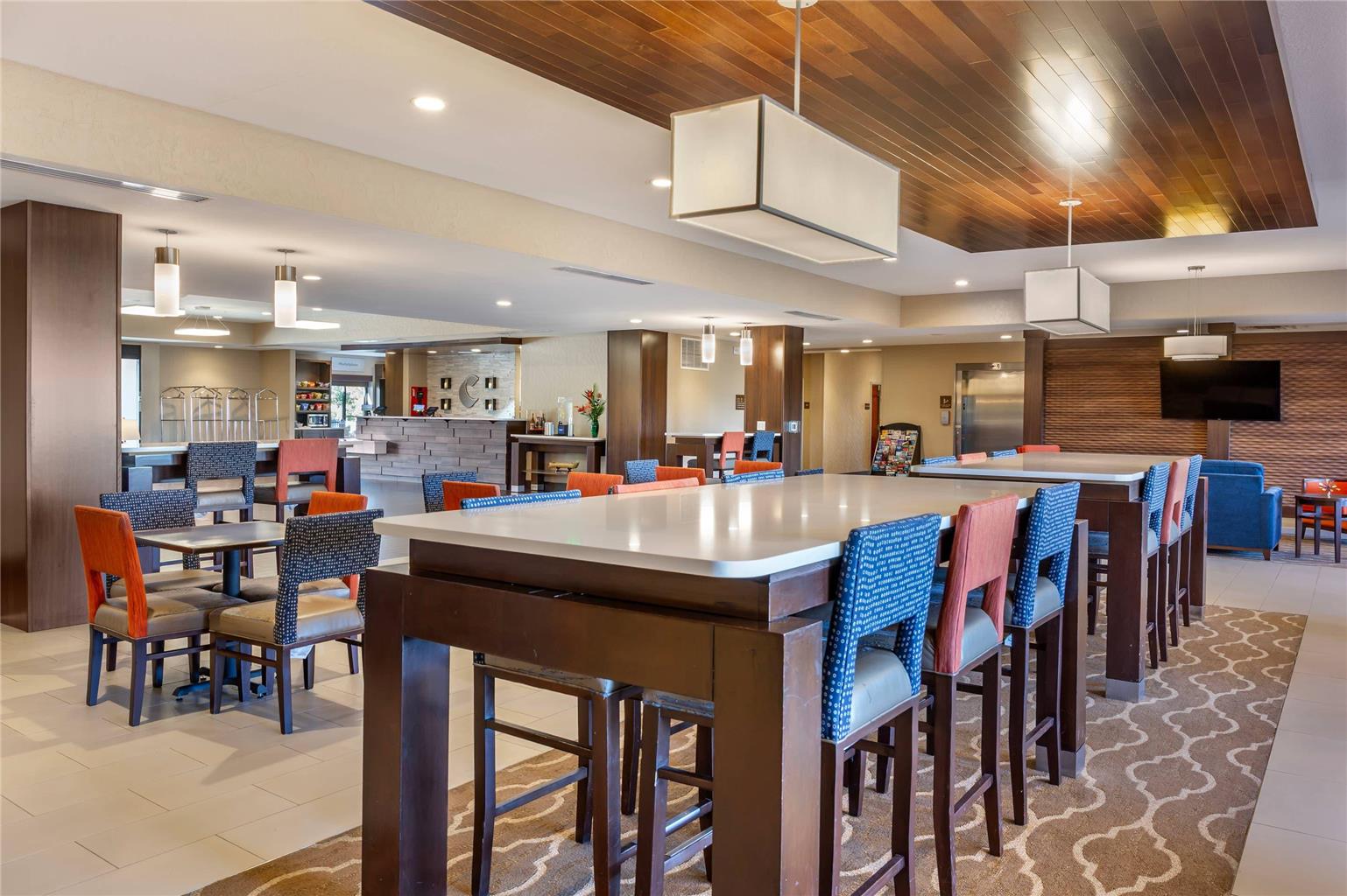 Comfort Suites Florence Cincinnati South - photo 34