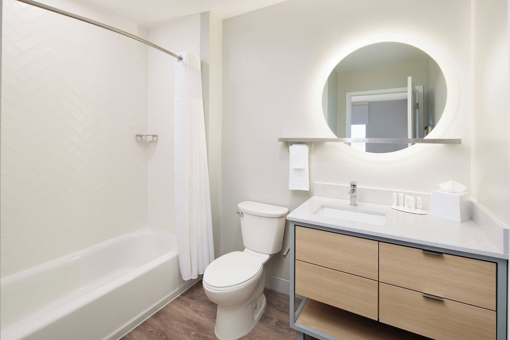 TownePlace Suites by Marriott Plant City - photo 19