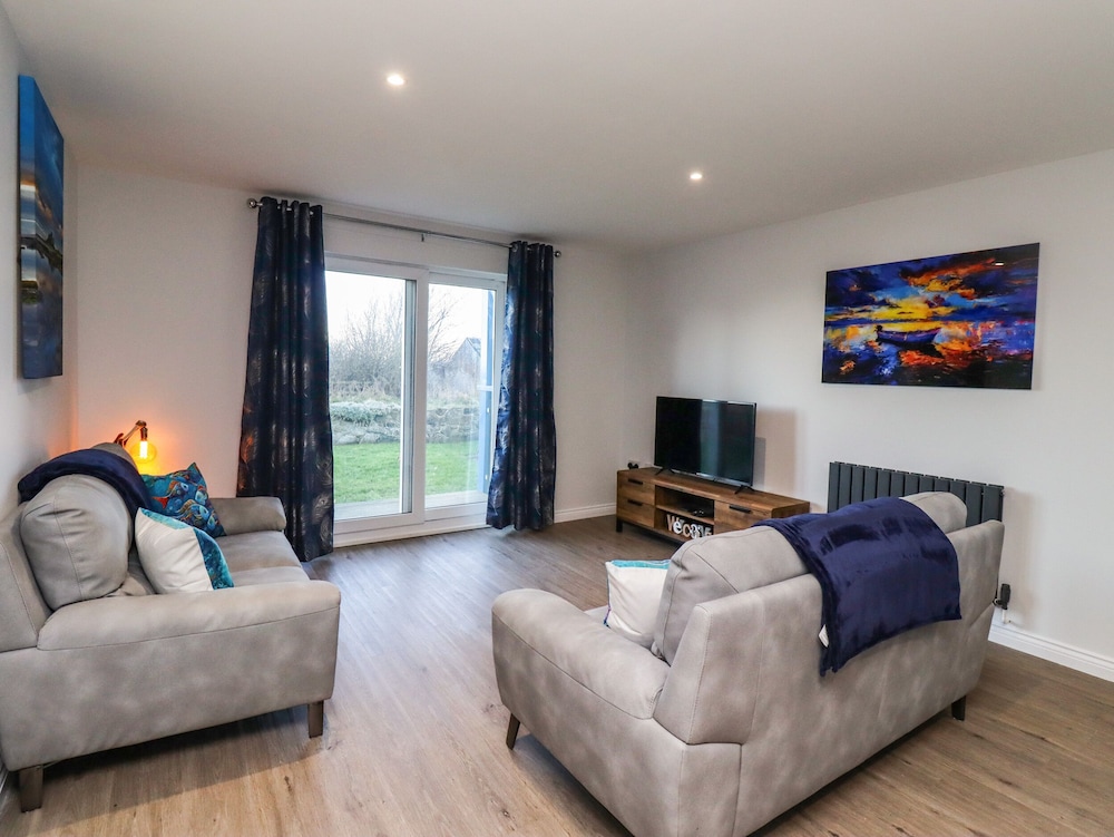 2A The Anchorage — 4-Star Luxury Hotel in Beadnell, United Kingdom