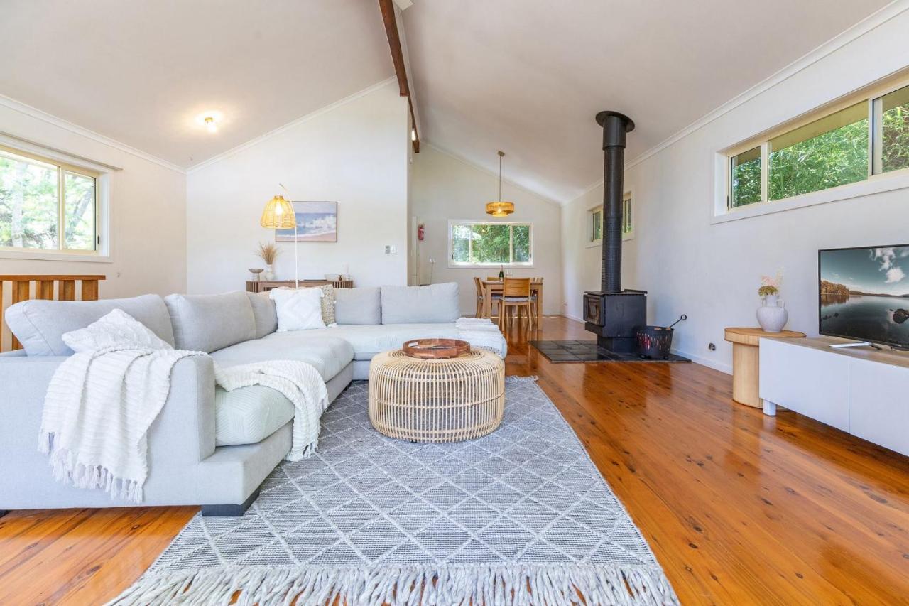 Sunset Palms - carbon neutral hotel in Smiths Lake