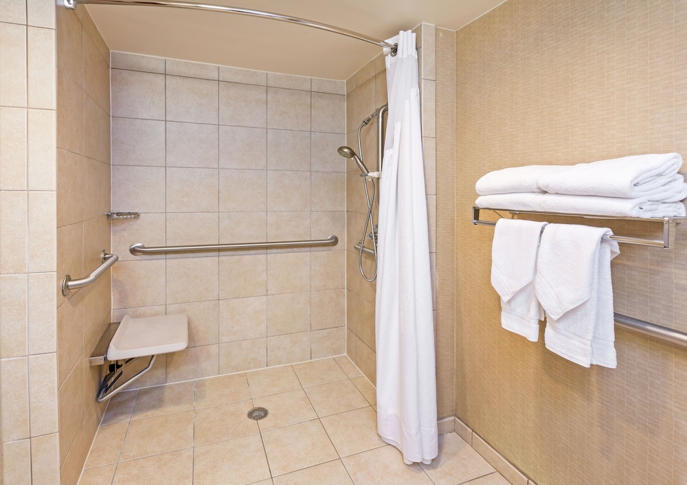 Holiday Inn Springdale Fayetteville Area by IHG - photo 28