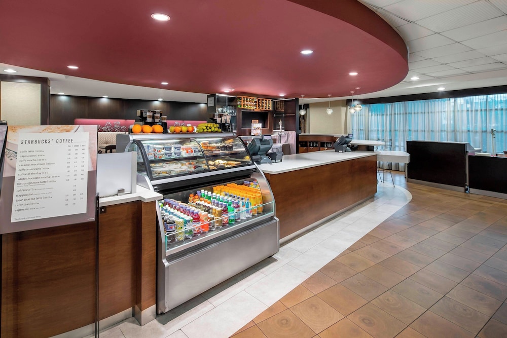 Courtyard by Marriott Pasadena Old Town - photo 59