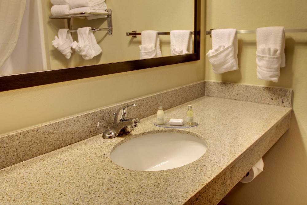 Cobblestone Hotel & Suites Charlestown IN - photo 22