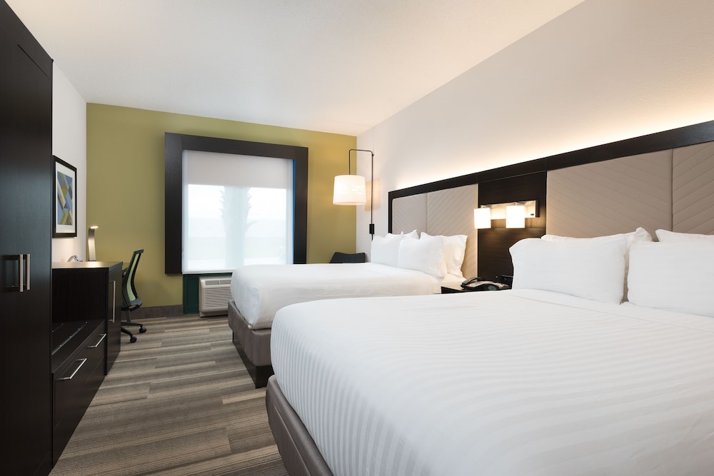 Holiday Inn Express & Suites Florence I 95 & I 20 Civic Ctr by IHG - photo 14