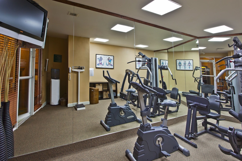 Holiday Inn Miami Beach Oceanfront by IHG - photo 25