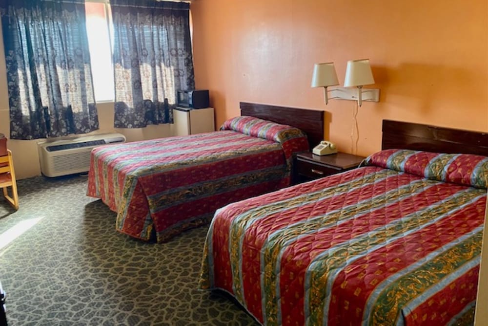 Red Carpet Inn & Suites Lima - photo 33