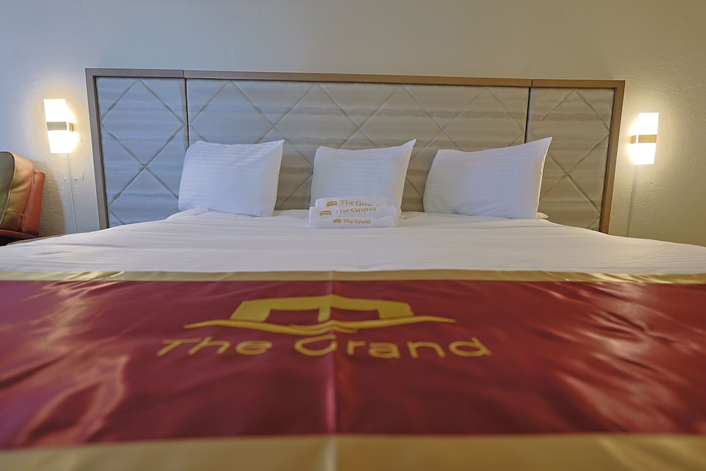 Magnuson Hotel Texarkana - photo 5