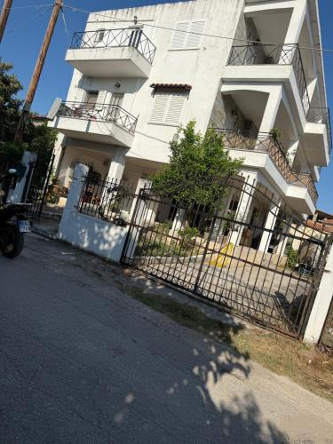 Tsoumaris House — Rovies — photo 2