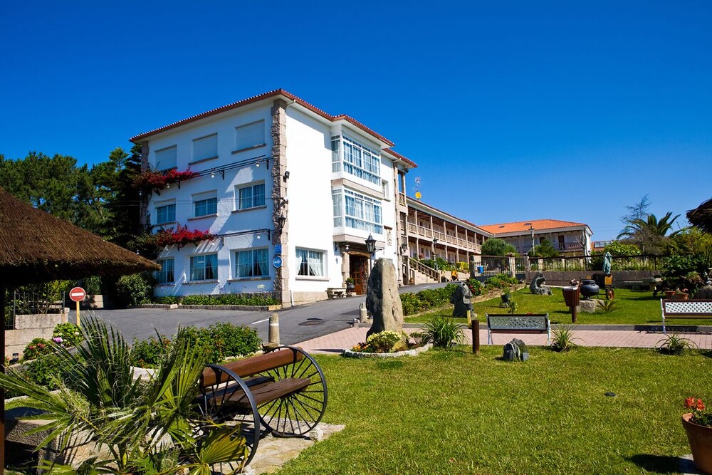 Aparthotel Cabicastro - carbon neutral hotel in Portonovo