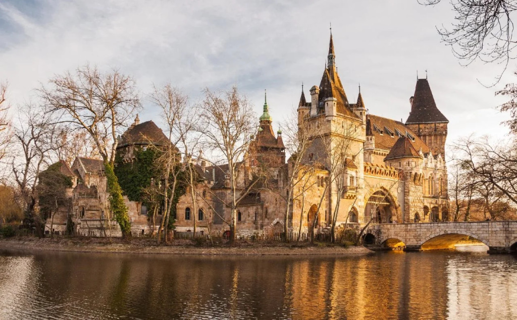 Gold Hotel Duna - last minute hotel in Budapest