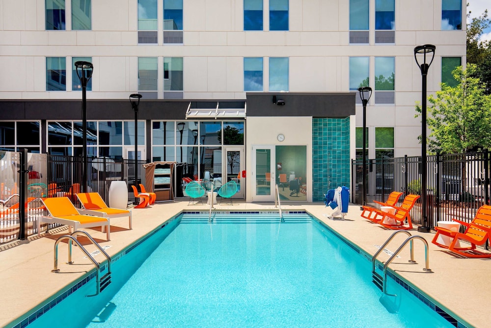 Aloft Alpharetta - carbon neutral hotel in Alpharetta