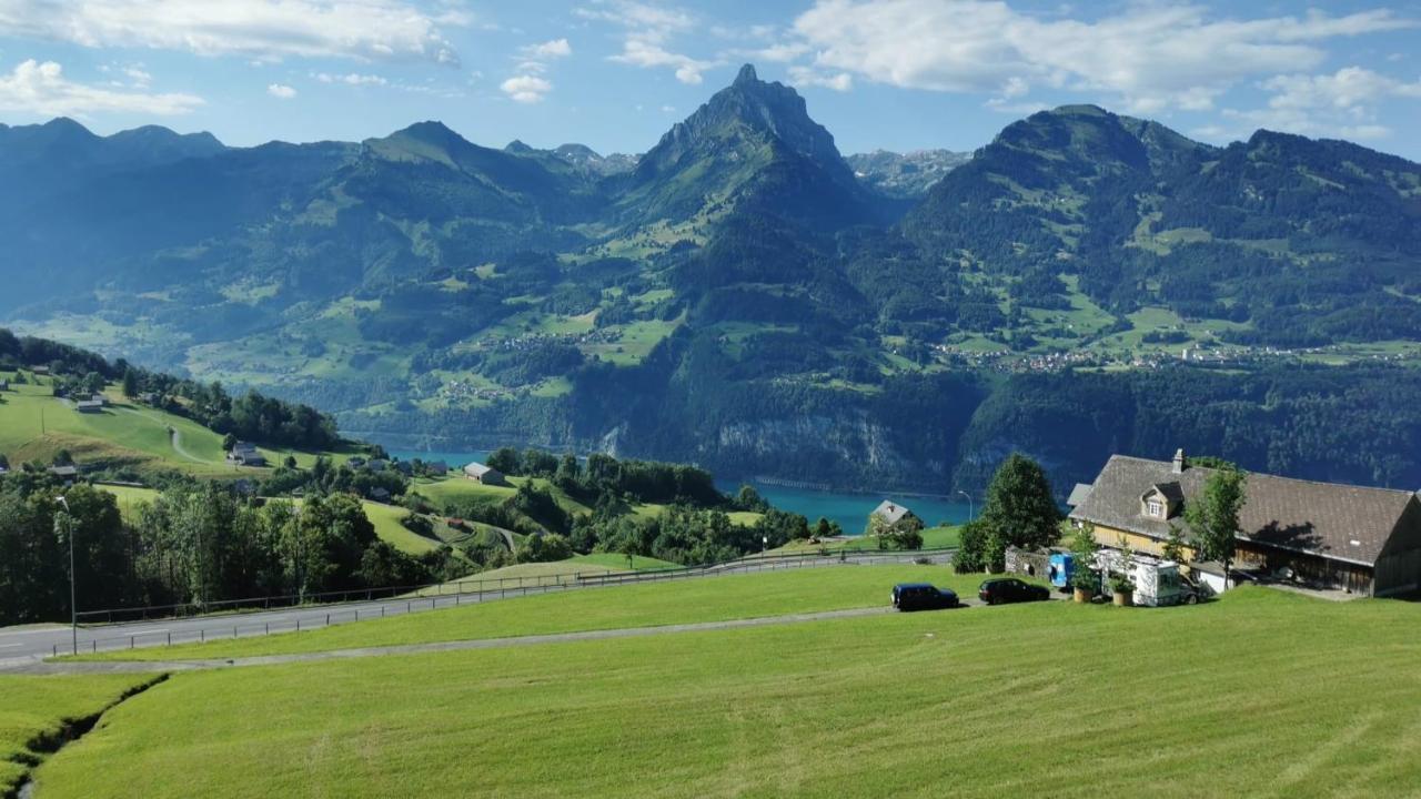 Traumhafte Sonnenresidenz mit Berg und Seeblick — Amden — photo 2