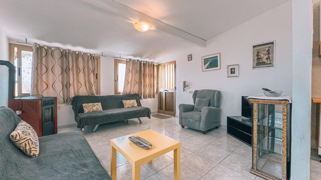 Sa Pramma — hotel in Siniscola