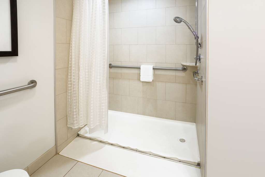 HYATT house Hartford North Windsor - photo 13