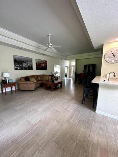 Golfer s Paradise 3 2 Luxury Vacation Home — 4-Star Luxury Hotel in Bradenton, United States