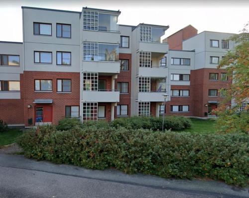 Cosy two rooms apartment in Helsinki with free parking — 4-Star Luxury Hotel in Helsinki, Finland