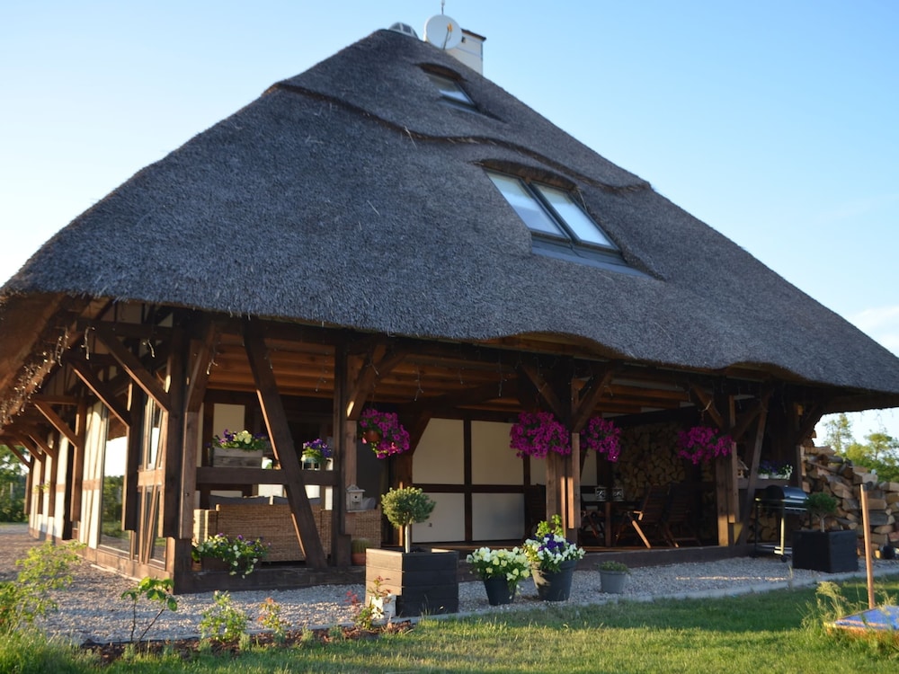 Mussurhouse — 4-Star Luxury Hotel in Ustka, Poland