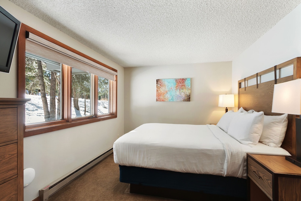 Gold Point Resort Breckenridge by Vacatia - photo 5