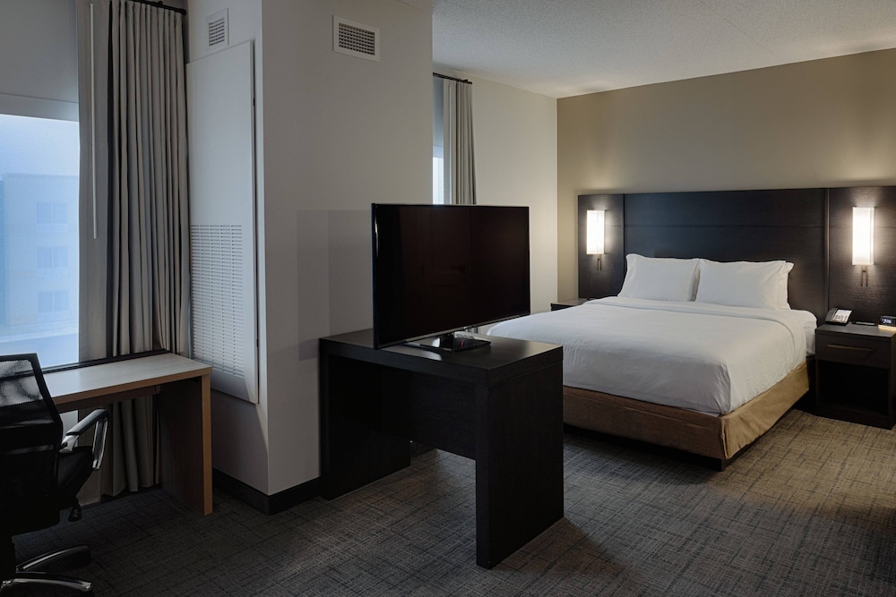 Residence Inn by Marriott Columbus Airport - photo 9