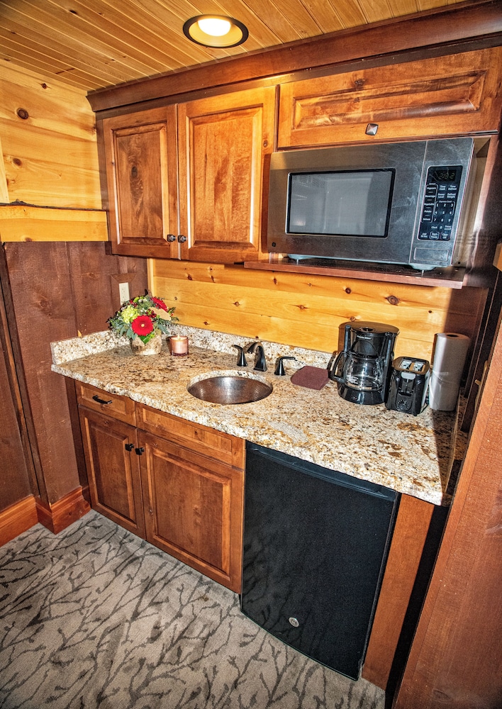 Lodges At Cresthaven - photo 7