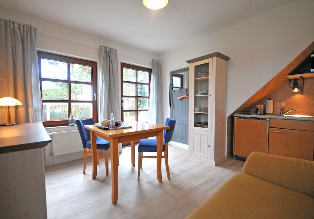 Dat witte Hus Moritzdorf — hotel in Sellin