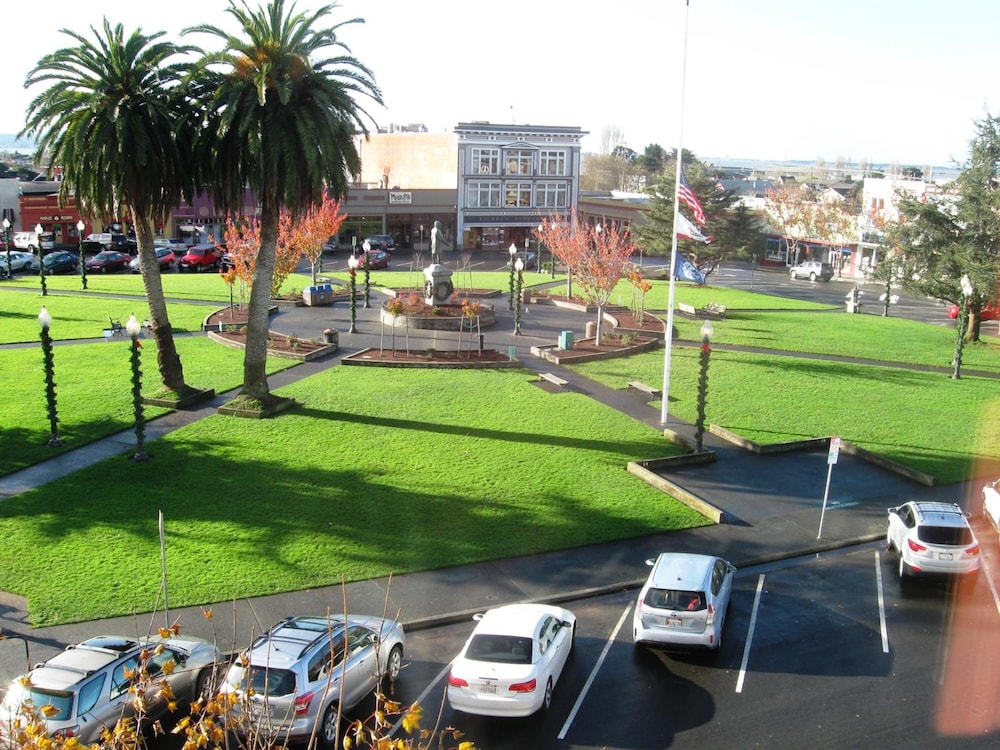 Hotel Arcata - photo 39