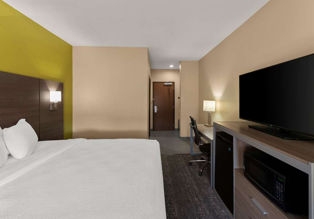 Best Western Adena Inn - photo 32