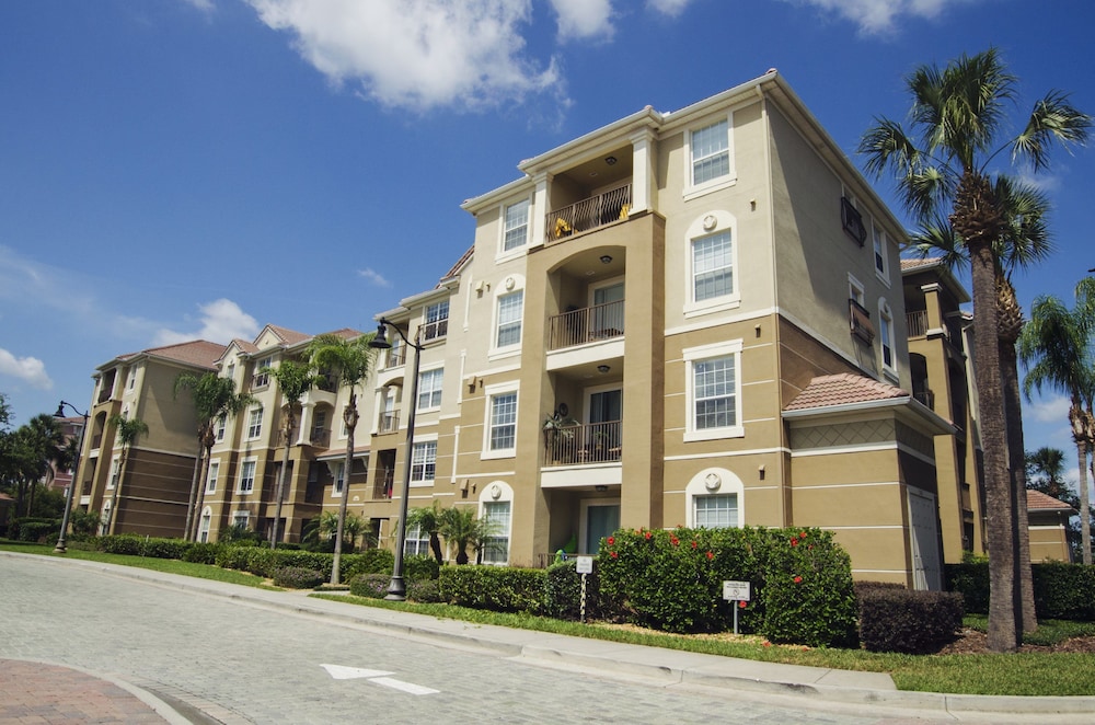 Vista Cay 8013 — 4-Star Luxury Hotel in Orlando, United States