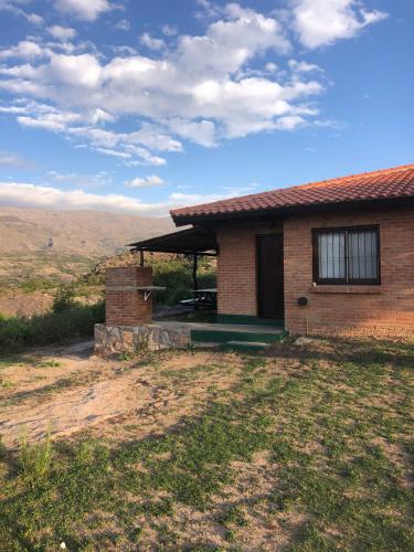 Hermosa Cabaña El Nogalito Mina Clavero in Mina Clavero, Argentina