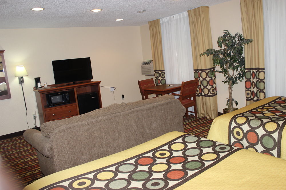 Grand Forks - photo 23