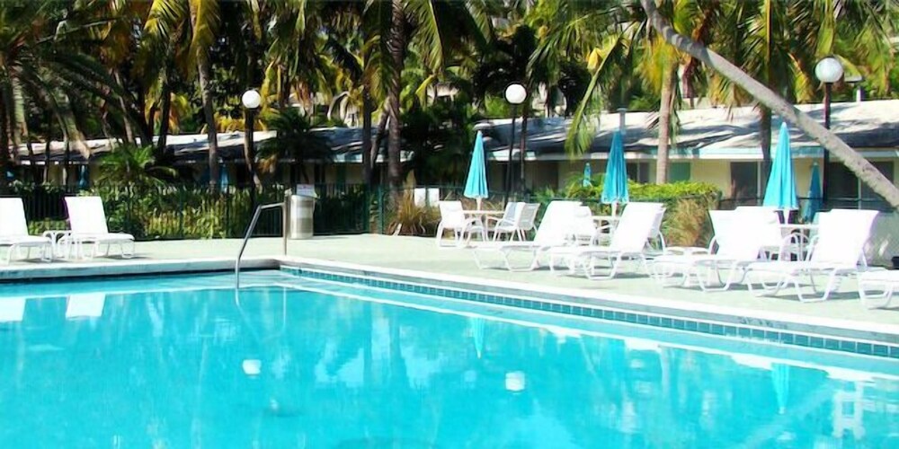 Silver Sands Beach Resort - photo 11