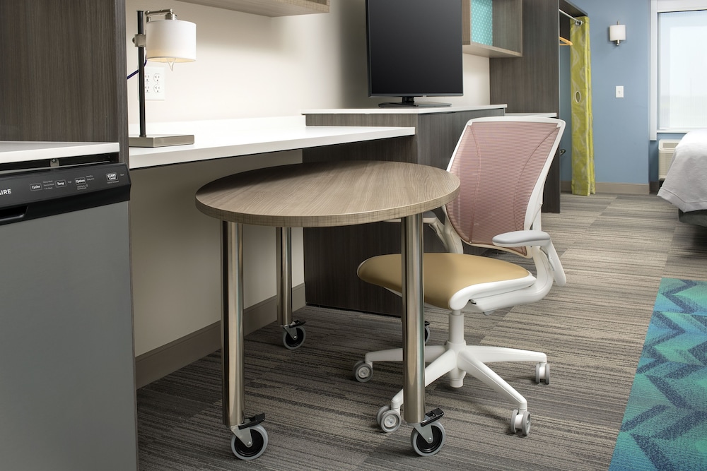 Home2 Suites by Hilton Phoenix Airport South - photo 5