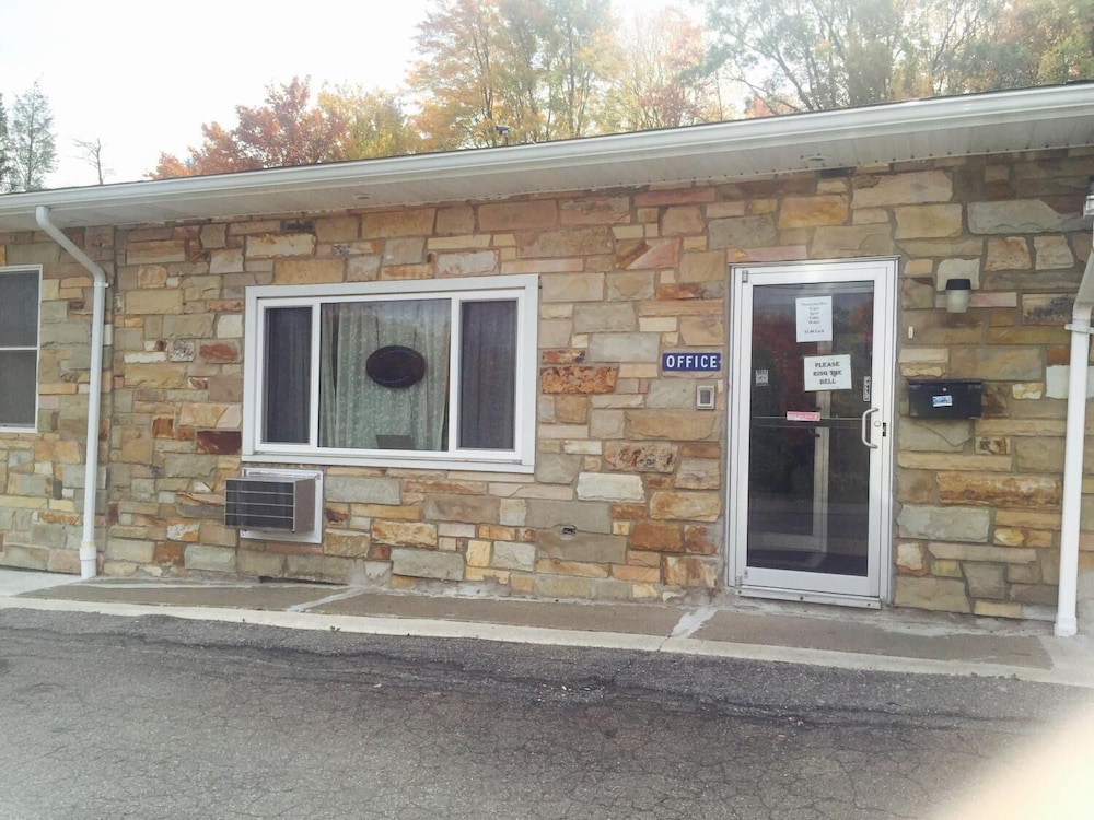 Penn Terrace Motel - photo 9