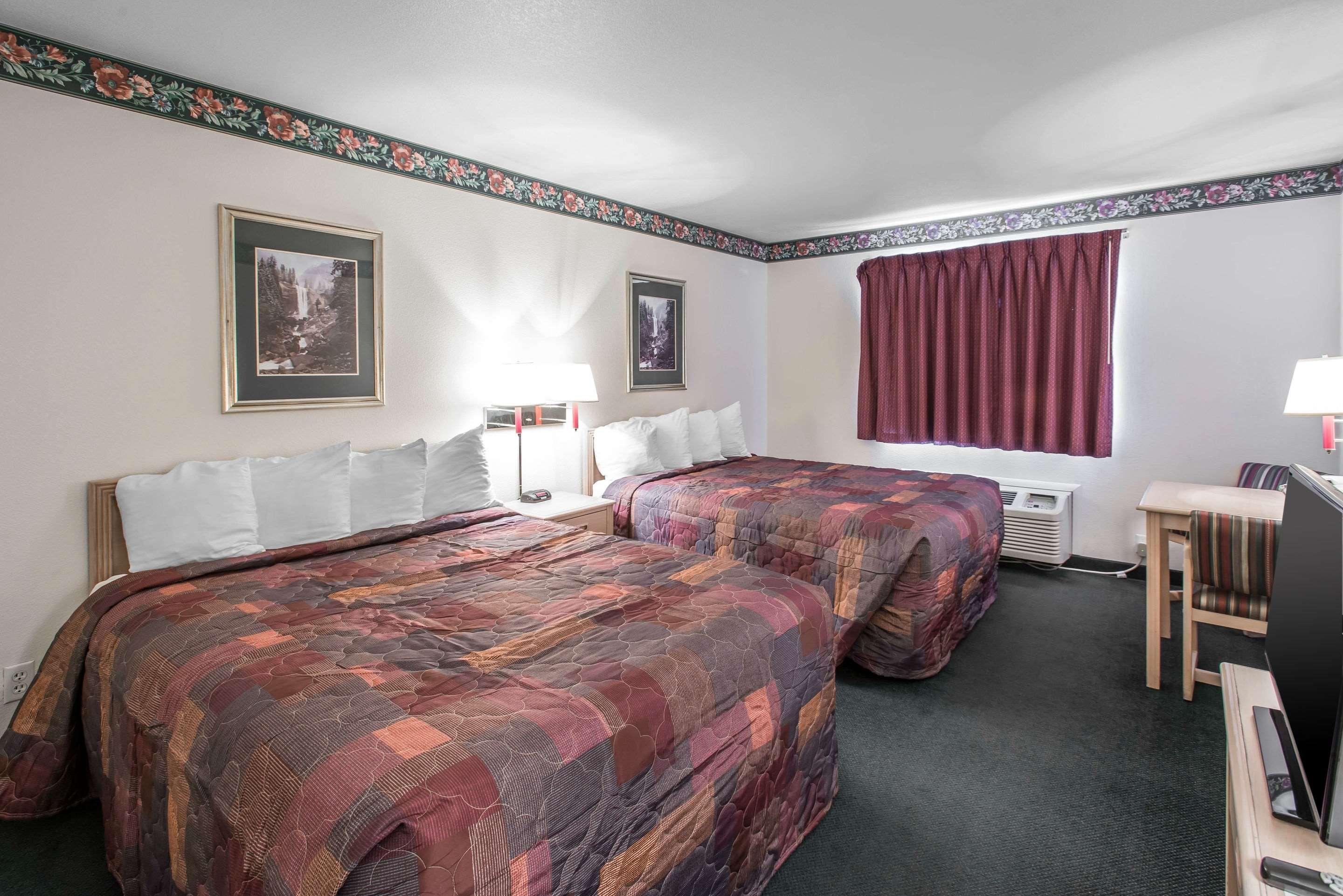 Baymont by Wyndham Loveland Fort Collins Area - photo 47