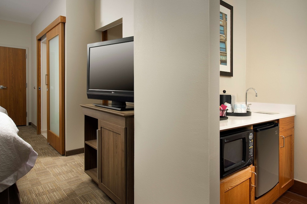 Hampton Inn & Suites San Antonio Northwest Medical Center - photo 13