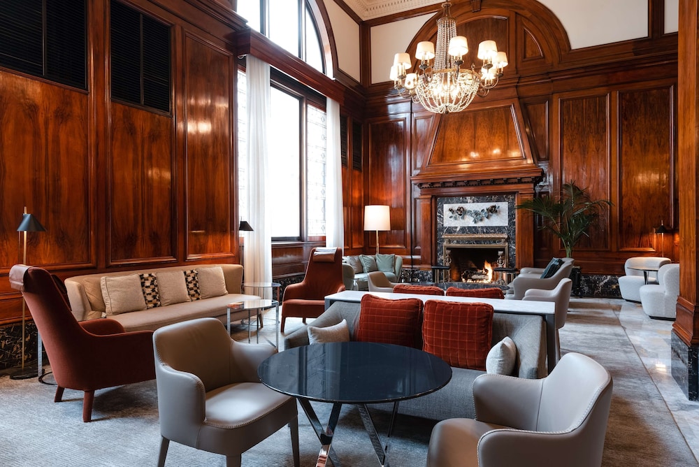 The Benson Portland Curio Collection by Hilton - photo 5