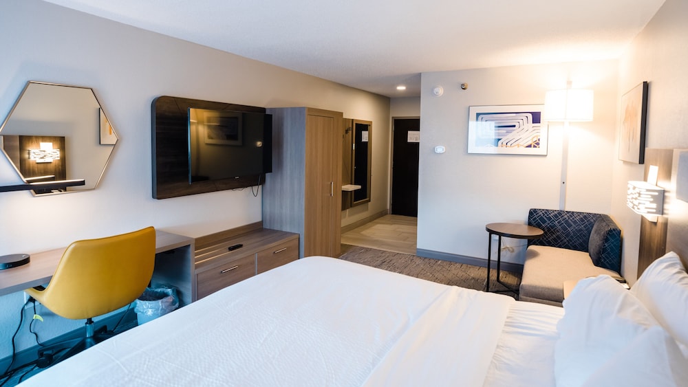 Holiday Inn Express & Suites Knoxville North I 75 Exit 112 by IHG - photo 25