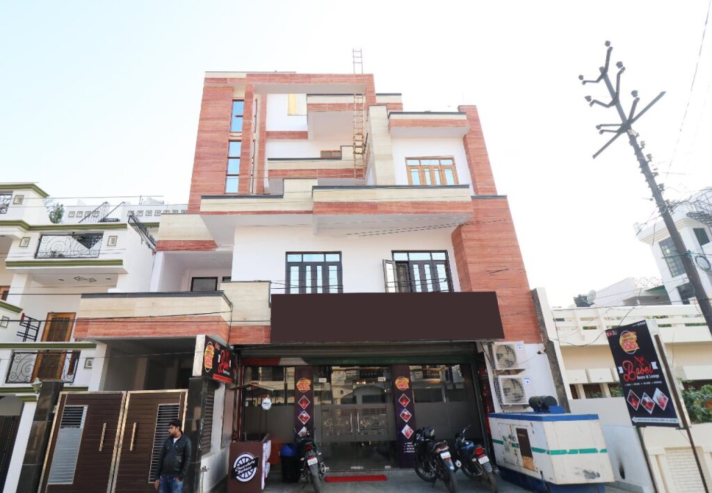 OYO 26166 Flagship Utkarsh Inn - last minute hotel in Lucknow